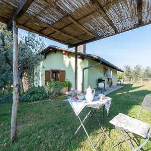  Casa vacanze Belvilla By Oyo Il Leccio E Le Rose